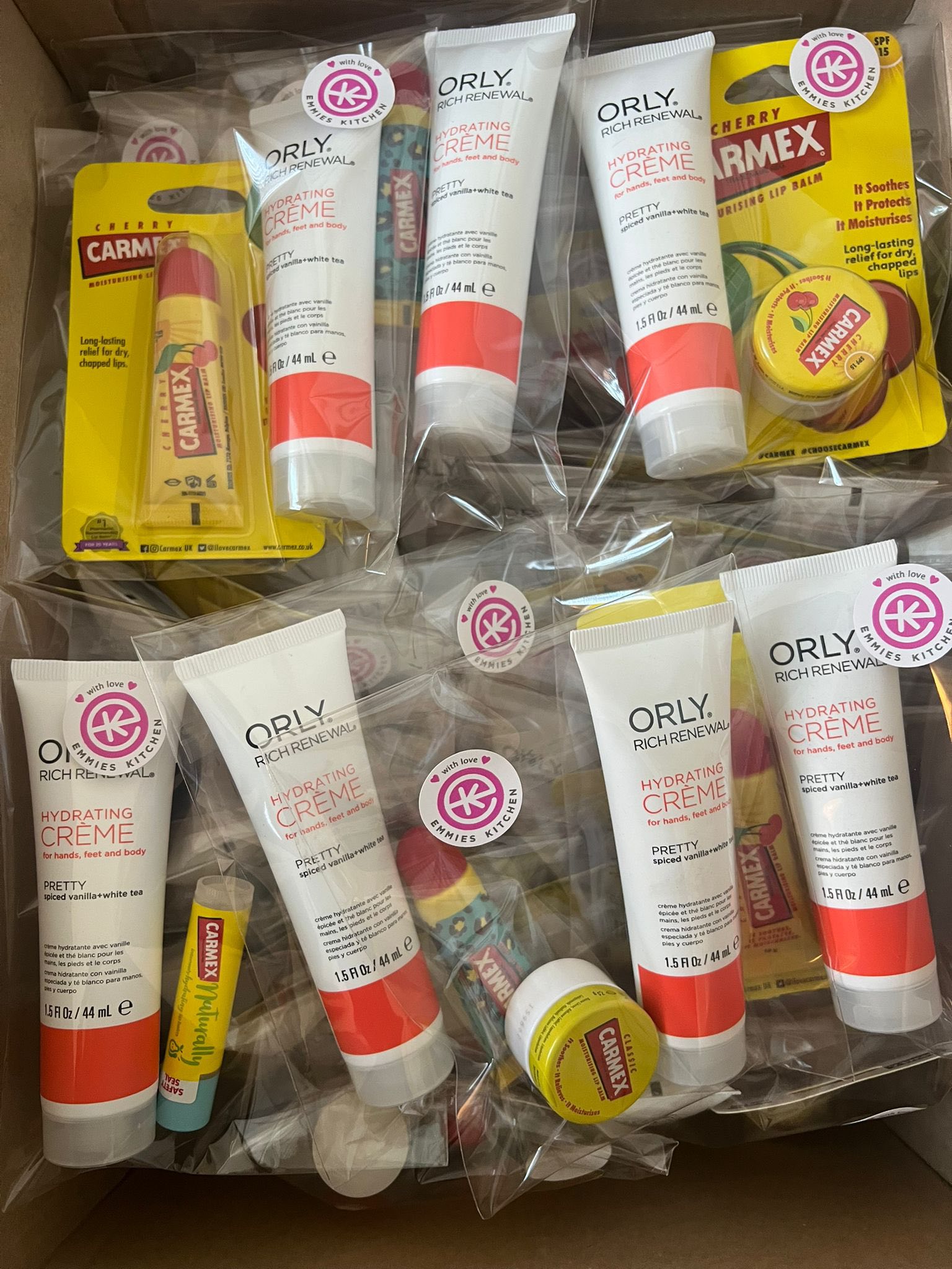 Emmies Kitchen Toiletries A selection of toiletries provided by Emmie's Kitchen to parents at Royal Manchester Children's Hospital